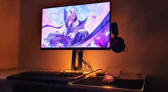 Examen du moniteur de jeu AOC Agon Pro AG275QXL League of Legends