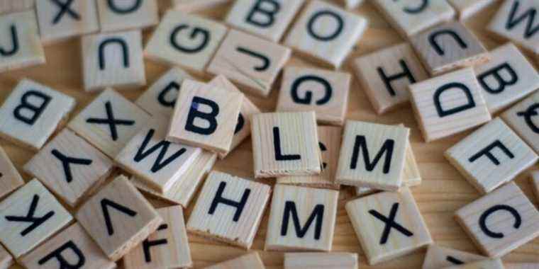 scrabble-tiles-letters-words