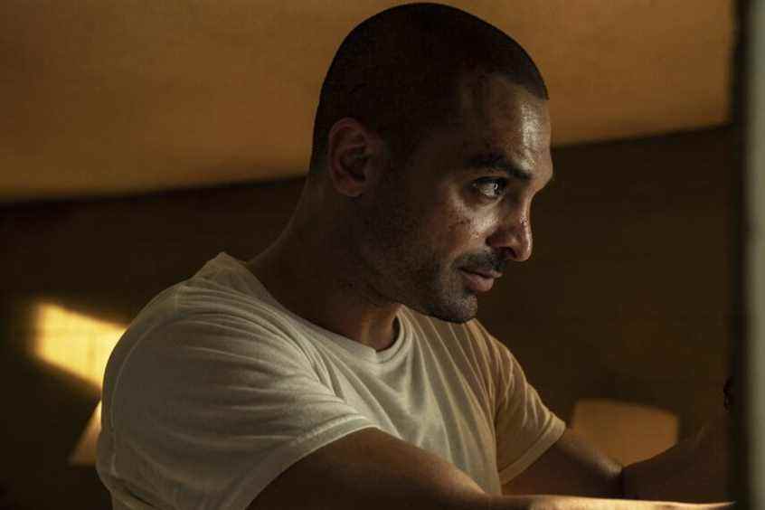 Tu ferais mieux d'appeler Saul Saison 6 Michael Mando 