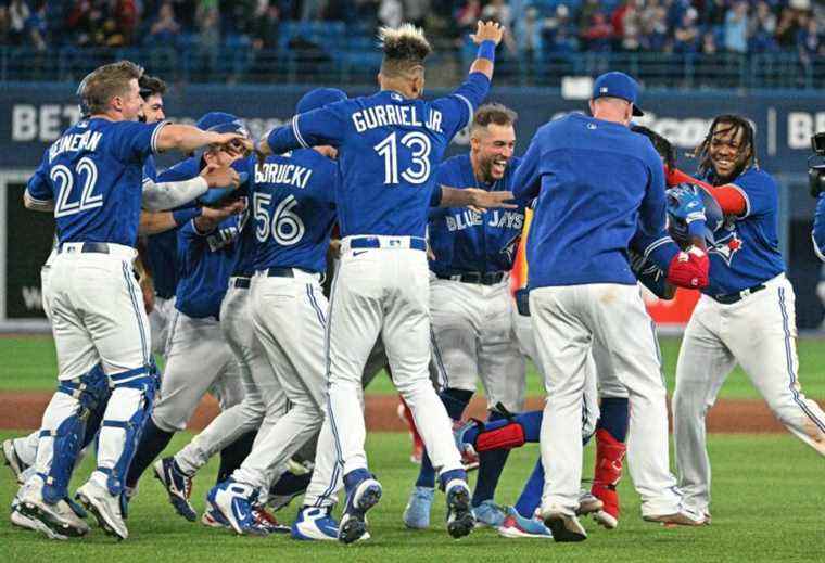 L’héroïsme de fin de partie de George Springer incite les Jays à une victoire sauvage contre Bosox