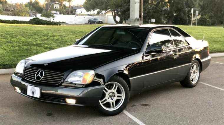 À 8 499 $, cette Mercedes-Benz S 500 de 1994 est-elle un gros problème ?