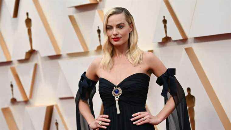 Allez Harley, allons faire la fête !  Voici le premier regard sur Margot Robbie en tant que Barbie