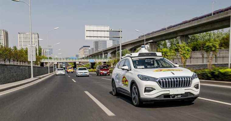 Baidu et Pony.ai deviennent les premiers services de robotaxi à fonctionner sans conducteur de sécurité à Pékin