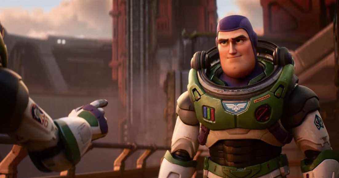 Bande-annonce Lightyear de Pixar : Vers l'infini et nous avons bâillé
