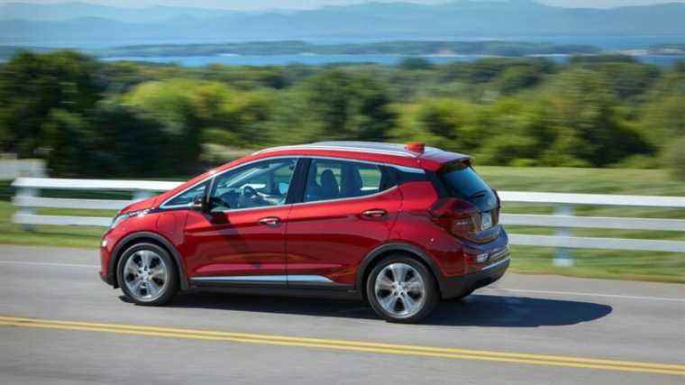 Chevy Bolt EV et EUV sont de retour en production après un rappel d’incendie massif