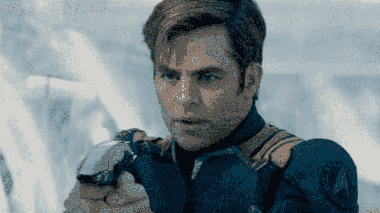 Chris Pine n’a pas lu le script de Star Trek 4, mais dit que la série ne devrait pas copier Marvel