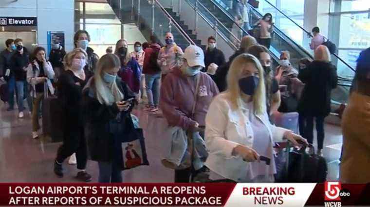 Crusty PlayStation mène à une alerte à la bombe à l'aéroport de Boston
