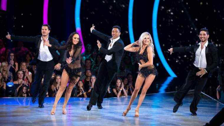 Disney Plus diffusera Dancing with the Stars en direct – c’est un énorme changement