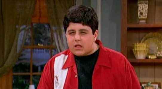 Drake et Josh n'ont apparemment pas rendu Josh Peck aussi riche que certains fans pourraient le penser