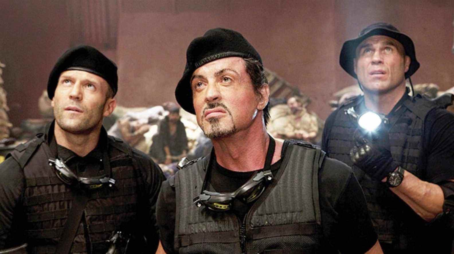 Expendables 4 affiches révèlent un slogan parfait, sans notes
