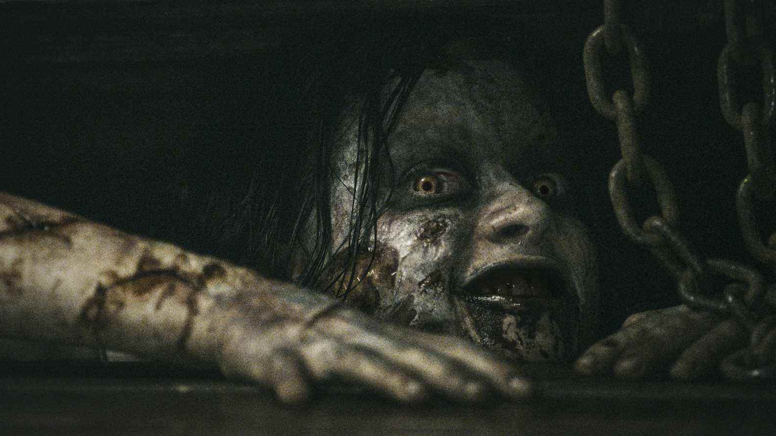 Fede Alvarez révèle la fin originale de son remake d'Evil Dead
