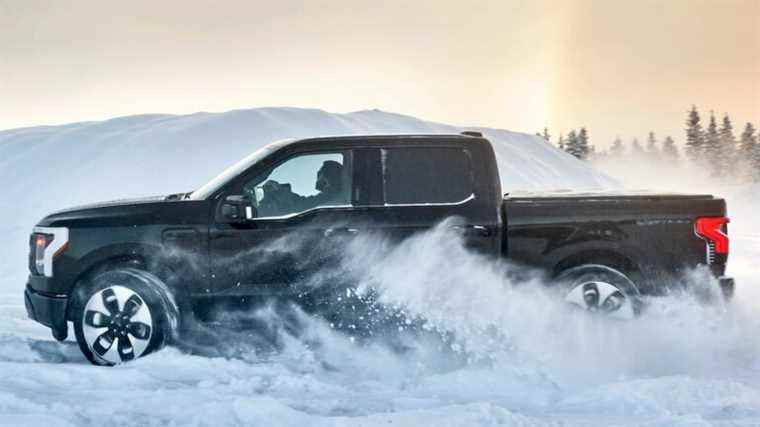 Ford livrera les premiers éclairs F-150 aux clients un peu tôt, tôt !