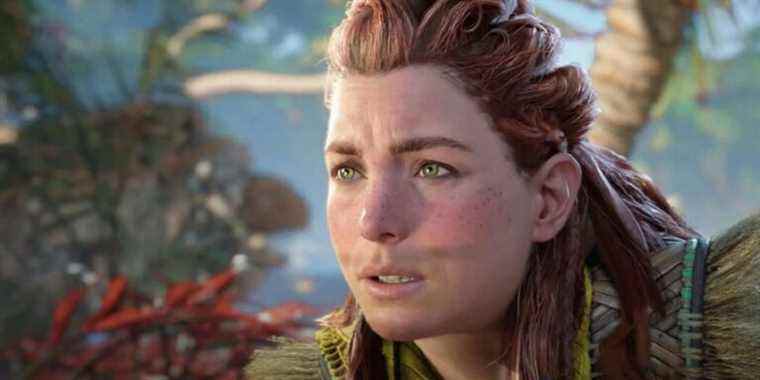 Aloy of Horizon Forbidden West wincing.