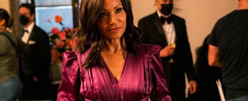 Jada Pinkett Smith foule le tapis rouge pour la première fois depuis le moment Will Smith des Oscars