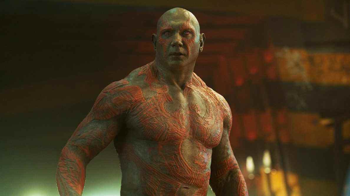 James Gunn des Gardiens de la Galaxie explique pourquoi les films ont changé la trame de fond de Drax
