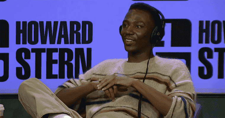 Jerrod Carmichael attire les hommes sur Grindr avec son selfie Taylor Swift
