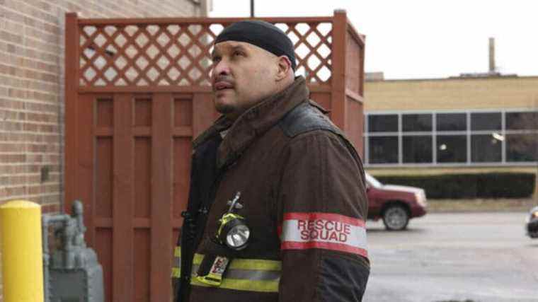 Joe Minoso de Chicago Fire parle de Cruz sur les «obstacles» et de l'importance de Casey après sa grande décision
