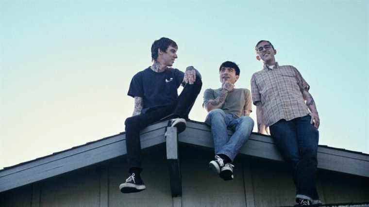 Joyce Manor est de retour avec le prochain album 40 oz.  À Fresno