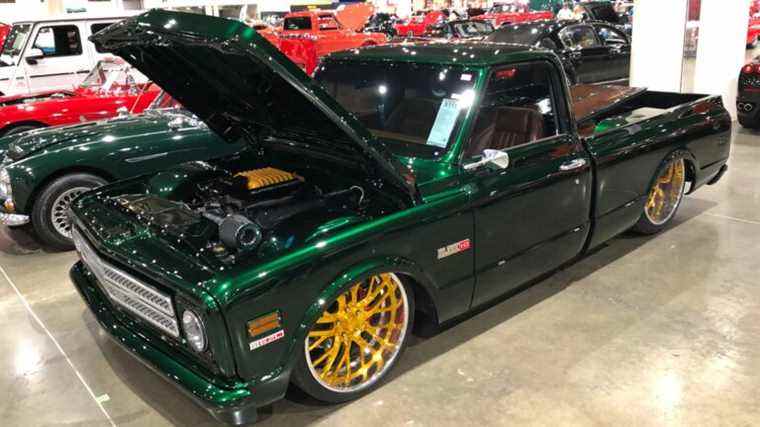 Kosmatic Green ’71 Chevy C10 est une machine de rêve alimentée par LS