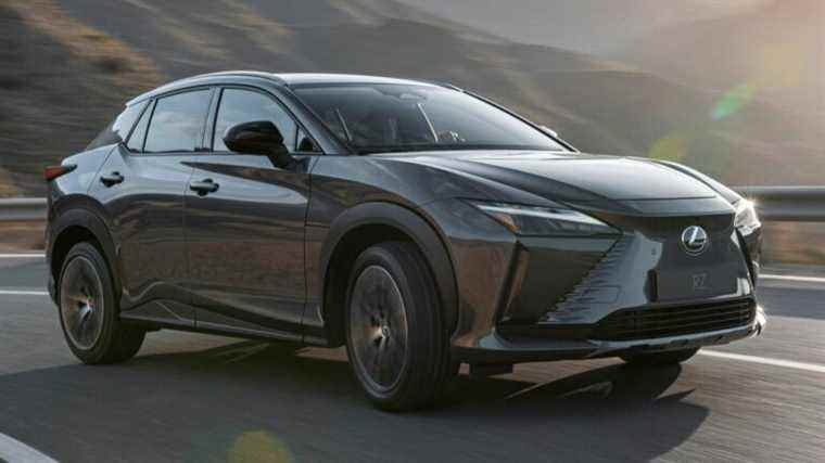 La Lexus RZ 450e 2023 est la première véritable poussée électrique de Lexus