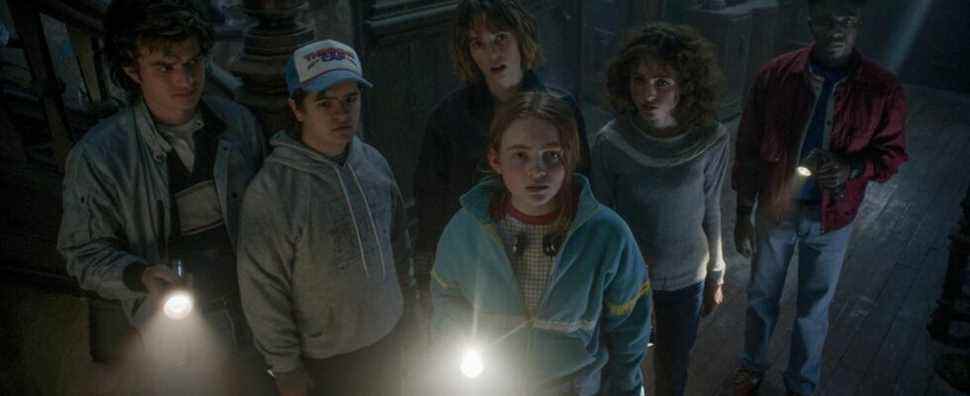 La saison 4 de Stranger Things sera la plus sombre – et aussi la plus drôle