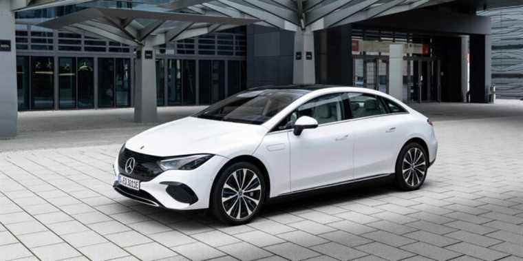 Le Mercedes-Benz EQE 350+ 2023 est plus qu’un EQS junior