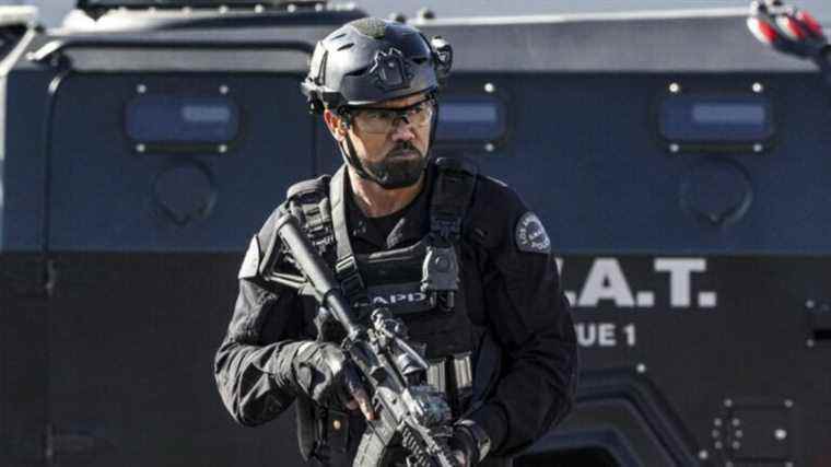 Le SWAT de CBS a donné à la star Shemar Moore un grand amour d'anniversaire, et les fans n'ont pas tardé à emboîter le pas
