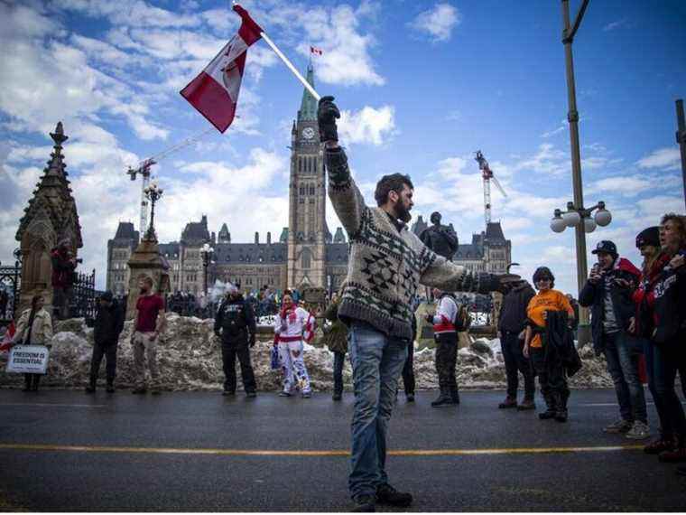 Le convoi « Rolling Thunder » met en garde contre la « liberté pour tous » si la police interdit de manifester au centre-ville d’Ottawa