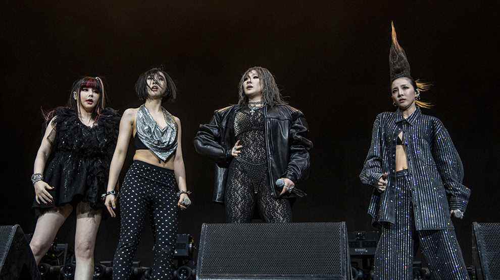 Le groupe de filles K-Pop 2NE1 se réunit pendant le set 88Rising à Coachella Les plus populaires doivent être lus Inscrivez-vous aux newsletters Variété Plus de nos marques
	
	
