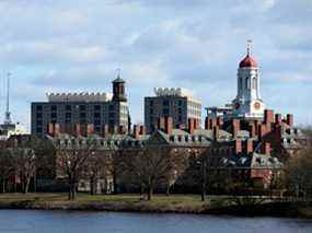 Une vue générale du campus de l'Université de Harvard est vue le 22 avril 2020 à Cambridge, Massachusetts.  (Photo de Maddie Meyer/Getty Images)