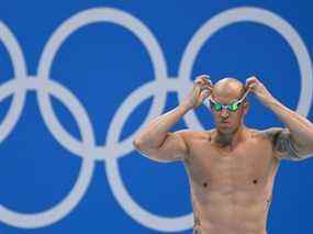 Le Canadien Brent Hayden se prépare à participer à une éliminatoire pour l'épreuve masculine de natation de 50 m nage libre lors des Jeux olympiques de Tokyo 2020 au Centre aquatique de Tokyo à Tokyo, le 30 juillet 2021.