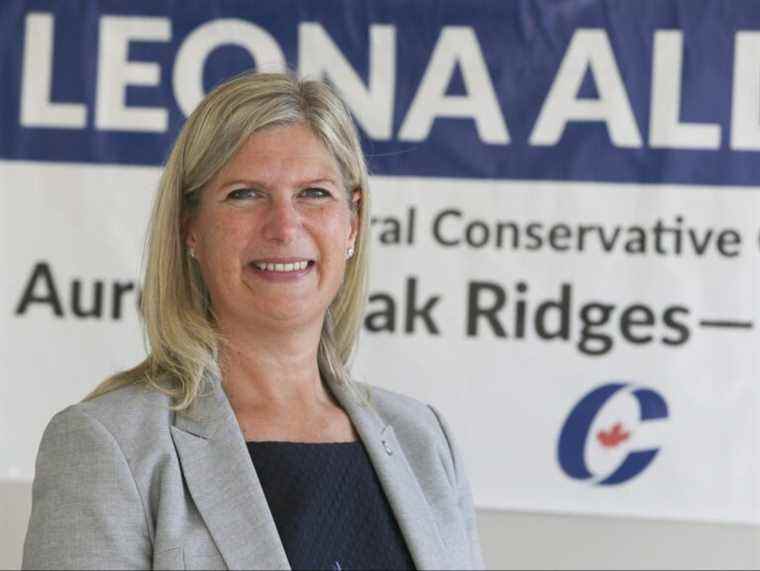 Leona Alleslev entre officiellement dans la course à la direction des conservateurs