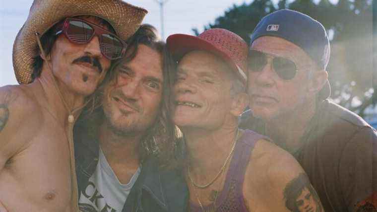 Les Red Hot Chili Peppers échangent des crochets faciles pour une profondeur surprenante sur Unlimited Love