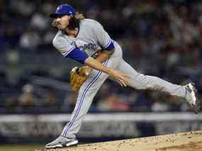 Kevin Gausman des Blue Jays de Toronto lance contre les Yankees de New York.