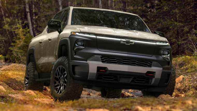 Les réservations de Chevy Silverado EV 2024 s’accumulent alors que GM prépare une offensive plus large pour les EV