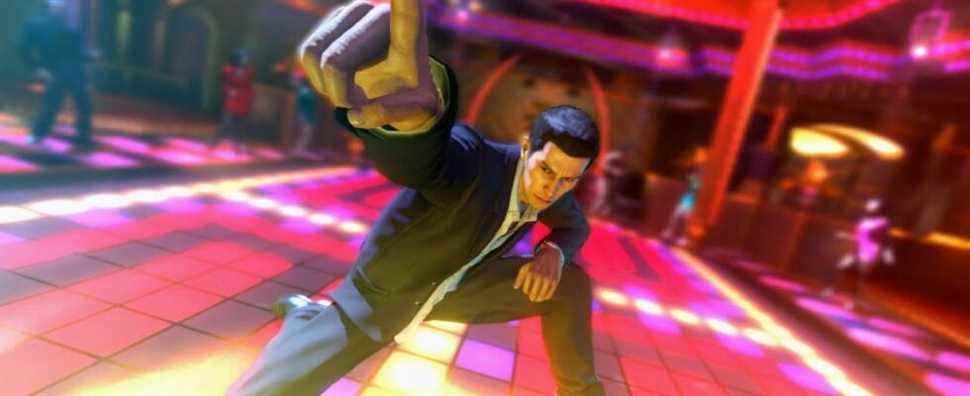 Kazuma Kiryu poses in dance in Yakuza 0