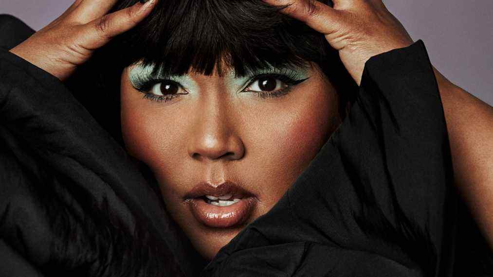 Lizzo révèle la date de sortie de son album et dévoile une nouvelle vidéo pour 