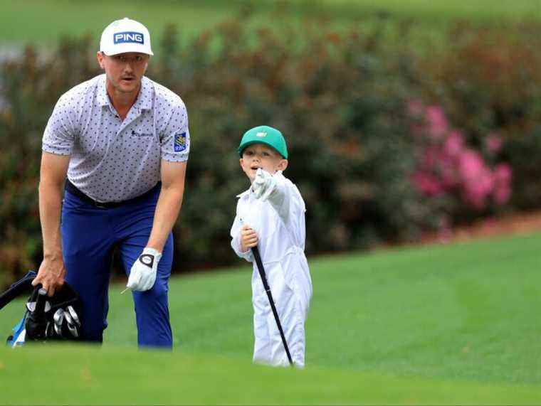 MASTERS: Mackenzie Hughes et Mike Weir remportent le concours Par 3 … Phil Mickelson n’était pas sans invitation