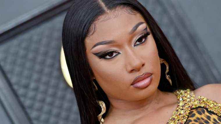 Megan Thee Stallion s’est ouverte en larmes sur les allégations de tir de Tory Lanez