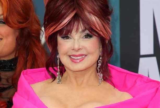 Naomi Judd, chanteuse country et lauréate d’un Grammy, décédée – Lire la nécrologie