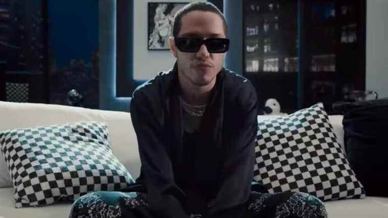 Netflix a répondu au récent croquis SNL de Pete Davidson et Chris Redd en en faisant une réalité
