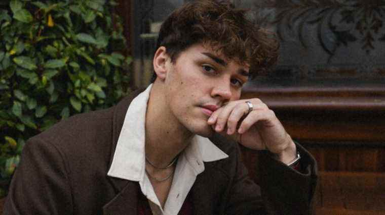 Noah Beck fera ses débuts d'acteur dans un long métrage dans la comédie romantique "The QB Bad Boy and Me" basé sur l'histoire de Wattpad Les plus populaires doivent être lus
	
	
