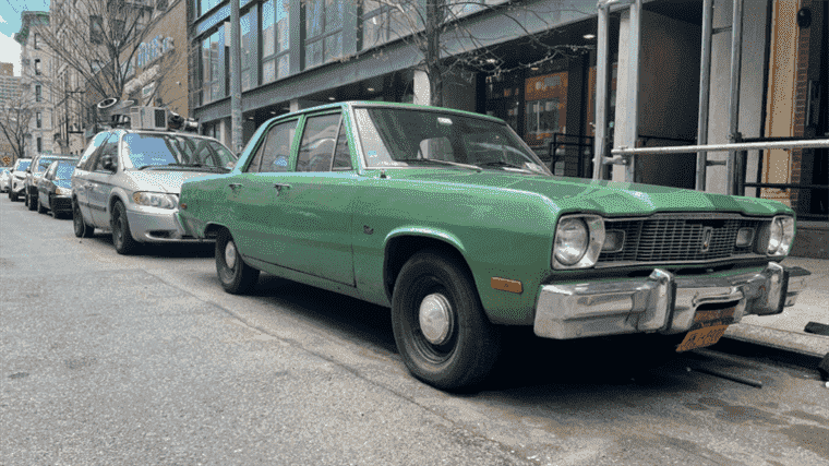 Nous sommes le personnel Jalopnik.  Discutons et profitons de ce beau vendredi de printemps