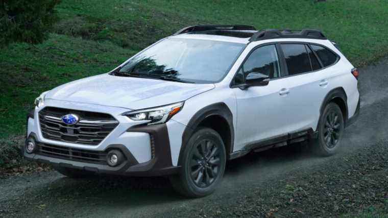 Premier coup d’œil à la Subaru Outback 2023 : familiale d’aventure blindée