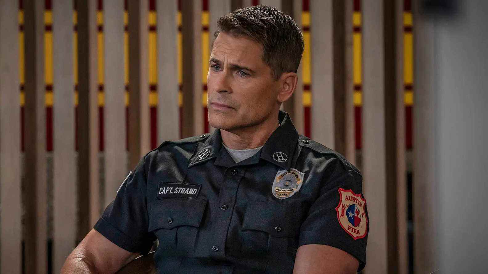 Rob Lowe fera équipe avec Victor Fresco, créateur de Santa Clarita Diet, pour la nouvelle série Netflix Instable
