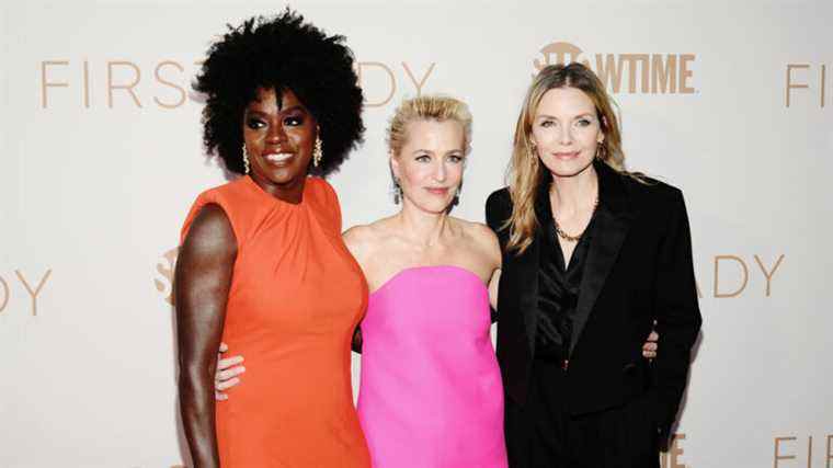 'The First Lady' Stars Viola Davis, Michelle Pfeiffer et Gillian Anderson sur devenir Michelle Obama, Betty Ford et Eleanor Roosevelt Les plus populaires doivent lire Inscrivez-vous aux newsletters Variety Plus de nos marques
	
	
