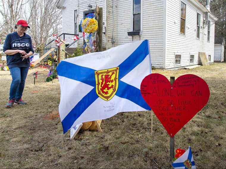 Trudeau rend hommage à 22 victimes à l’occasion de l’anniversaire de la fusillade en Nouvelle-Écosse