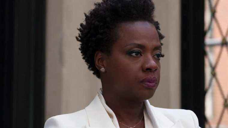 Viola Davis et le pouvoir de retirer la perruque d'Annalize Keating sur la façon de s'en tirer avec un meurtre
