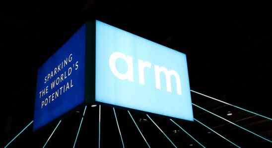 Arm China lance enfin un PDG voyou qui l'a retenu en otage avec une "côtelette" pendant des années