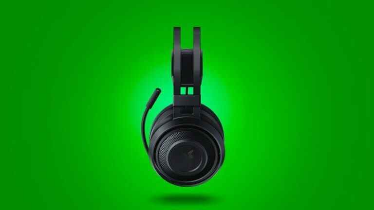 Jouez avec le casque Razer Nari Essential en vente pour 40 $